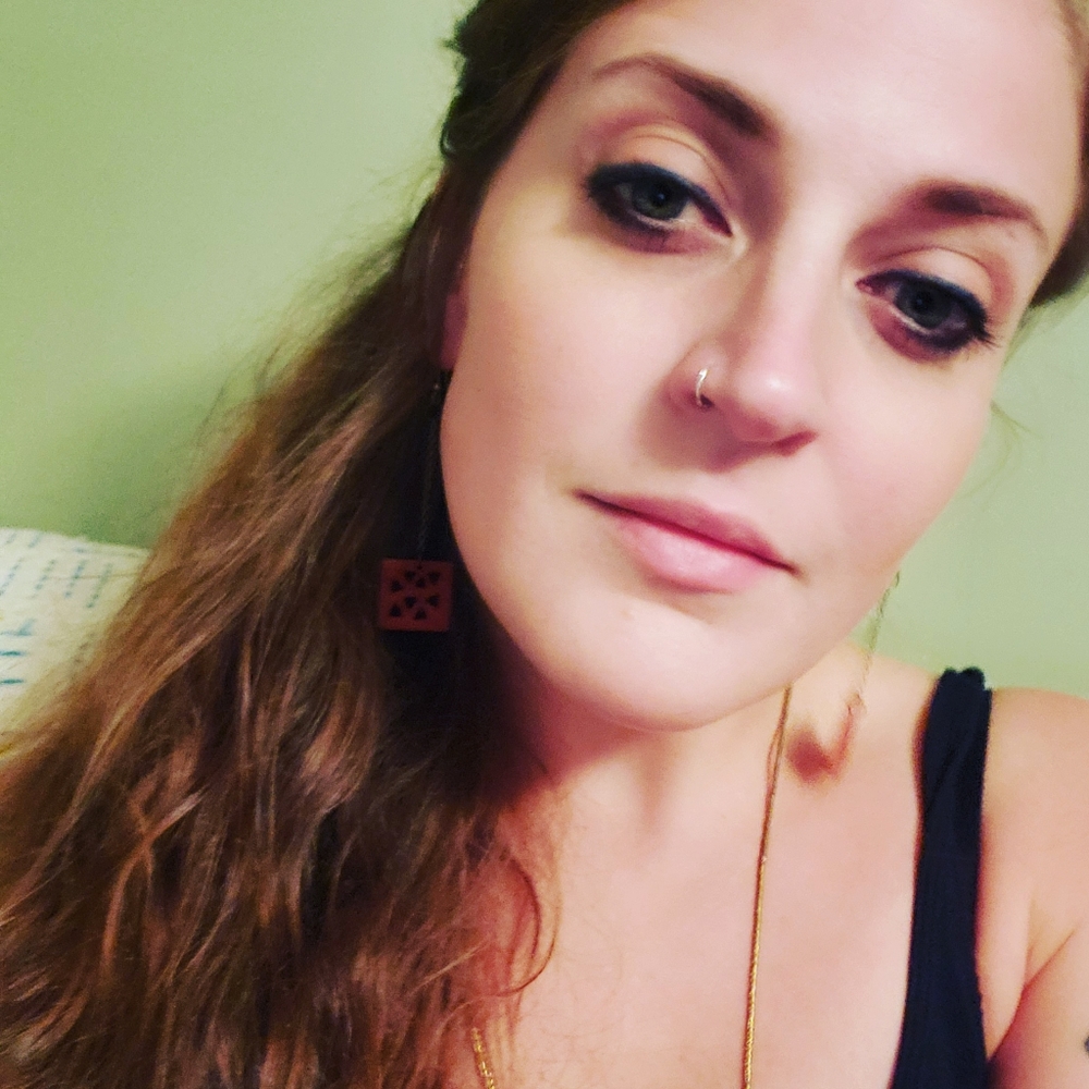 Meet your Posher, Steph Danger